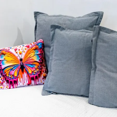 Happy In Center 10 Min Walk From Bacvice Спліт