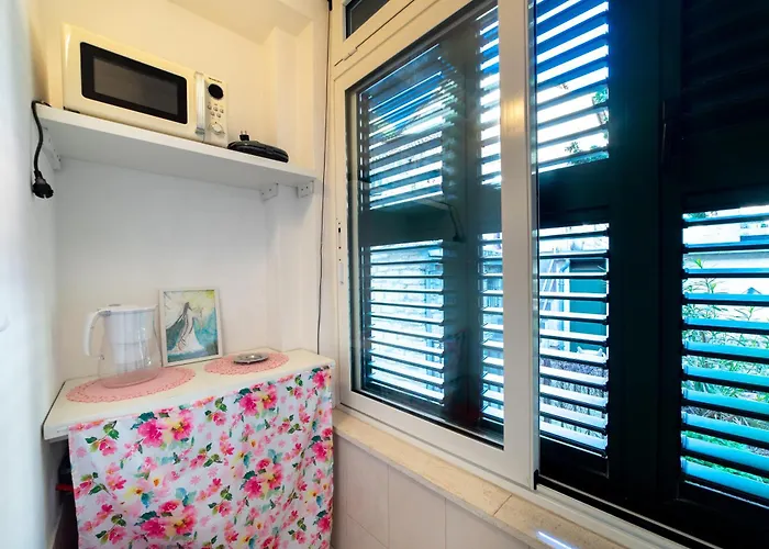 Happy In Center 10 Min Walk From Bacvice * 스플리트