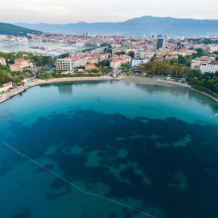 아파트 Happy In Center 10 Min Walk From Bacvice 스플리트