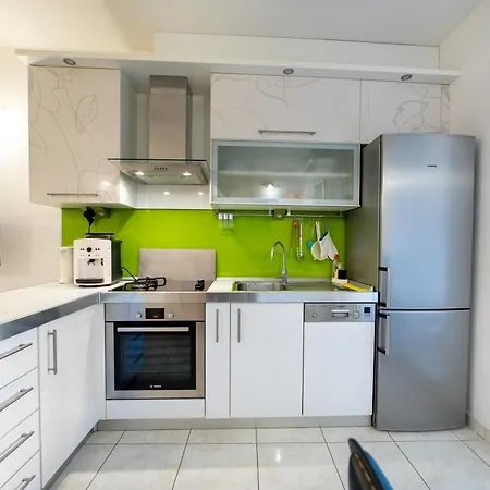 Happy In Center 10 Min Walk From Bacvice Apartment *